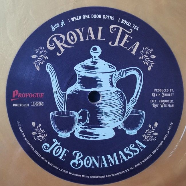 Joe Bonamassa – Royal Tea (Box-Set, 2LP, CD, Limited Edition, Earbook,Gold Vinyl)