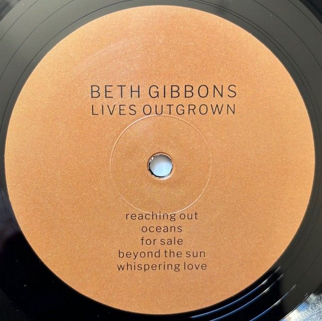 Платівка Beth Gibbons – Lives Outgrown|Бет Гіббонс-Живе перерослим(LP, Album, Deluxe Edition, Limited Edition, Stereo, Vinyl)